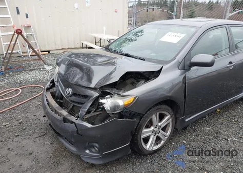 2013 Toyota Corolla S z USA, uszkodzony, nr VIN 5YFBU4EE4DP140041